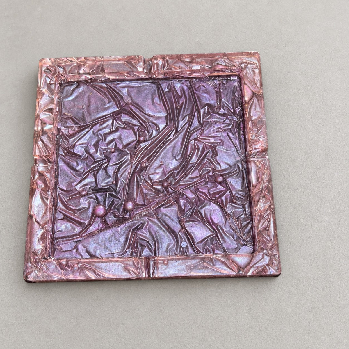 Individual component example: lilac textured ashtray